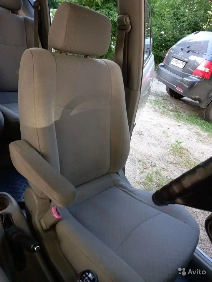 Фото автомобиля LADA 2112, 2006 — госномер Е103МУ152. Цвет: Темно-зеленый