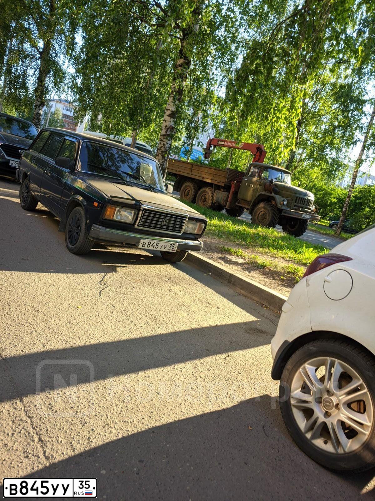 Фото автомобиля LADA 2104, 2012 — госномер В845УУ35. Цвет: ТЕМНО-СИНИЙ (СИНИЙ)