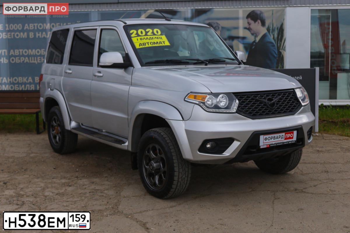 Фото автомобиля UAZ PATRIOT, 2020 — госномер Е839СА89. Цвет: СЕРЫЙ