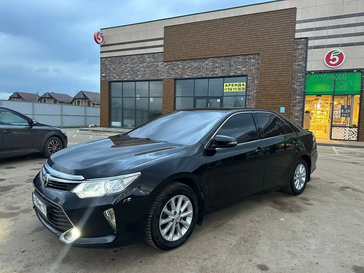 Фото автомобиля TOYOTA CAMRY, 2015 — госномер А959АО550