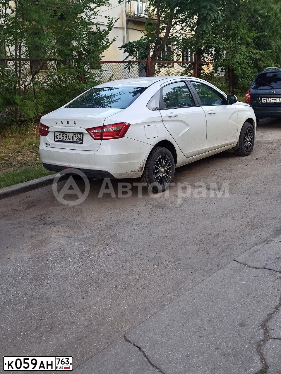 Фото автомобиля LADA VESTA, 2020 — госномер К059АН763. Цвет: Белый