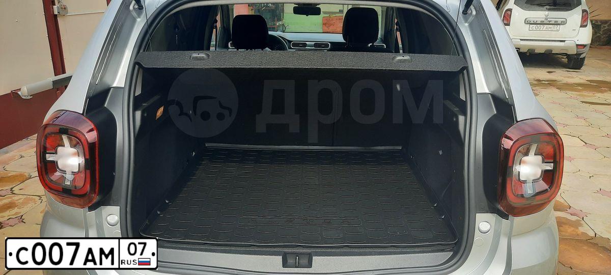 Фото автомобиля MERCEDES E-KLASSE, 2001 — госномер О090КН05. Цвет: Серебристый