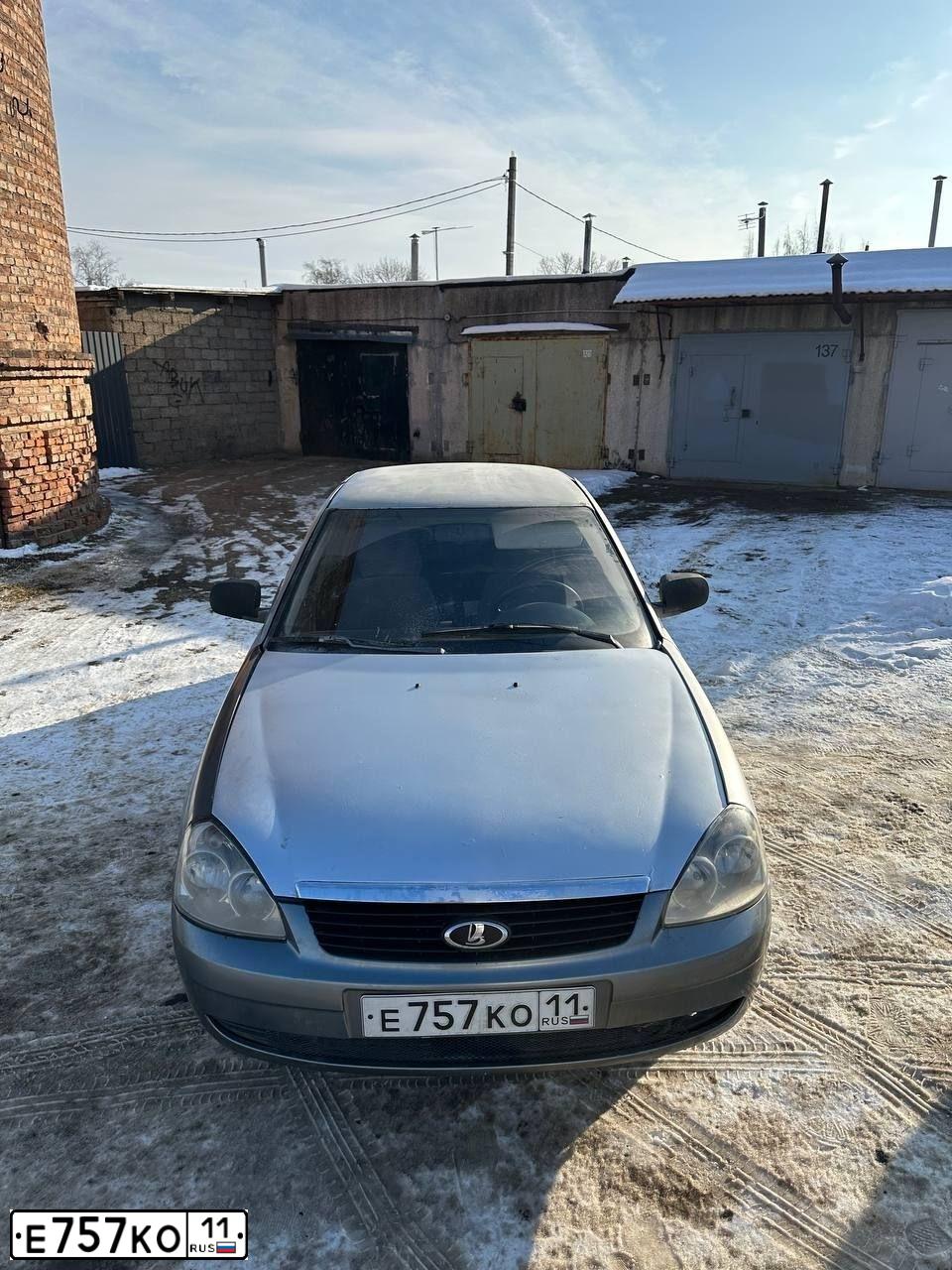Фото автомобиля LADA 2170 PRIORA, 2008 — госномер Е757КО11. Цвет: СВЕТЛО-СЕРЕБРИСТЫЙ МЕТАЛЛ