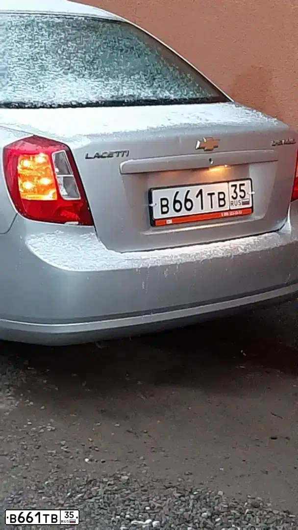 Фото автомобиля CHEVROLET LACETTI, 2012 — госномер В661ТВ35. Цвет: СЕРЕБРИСТЫЙ