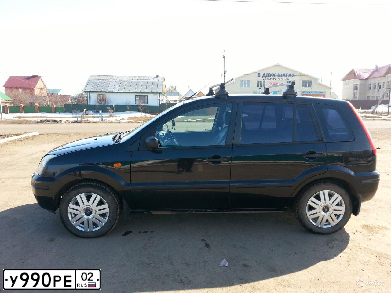 Фото автомобиля FORD FUSION, 2005 — госномер У990РЕ02. Цвет: ЧЕРНЫЙ