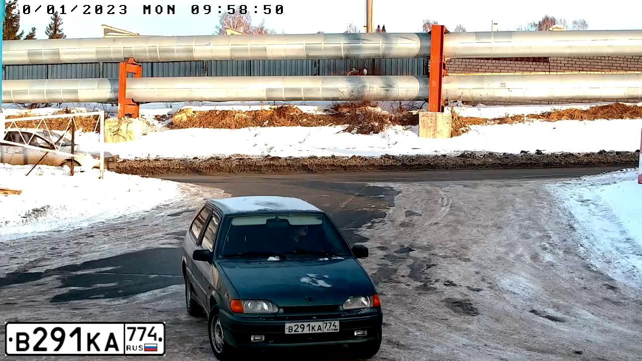 Фото автомобиля LADA 2113 SAMARA, 2011 — госномер Т013АР56. Цвет: СЕРО СИНЕ-ЗЕЛЕНЫЙ