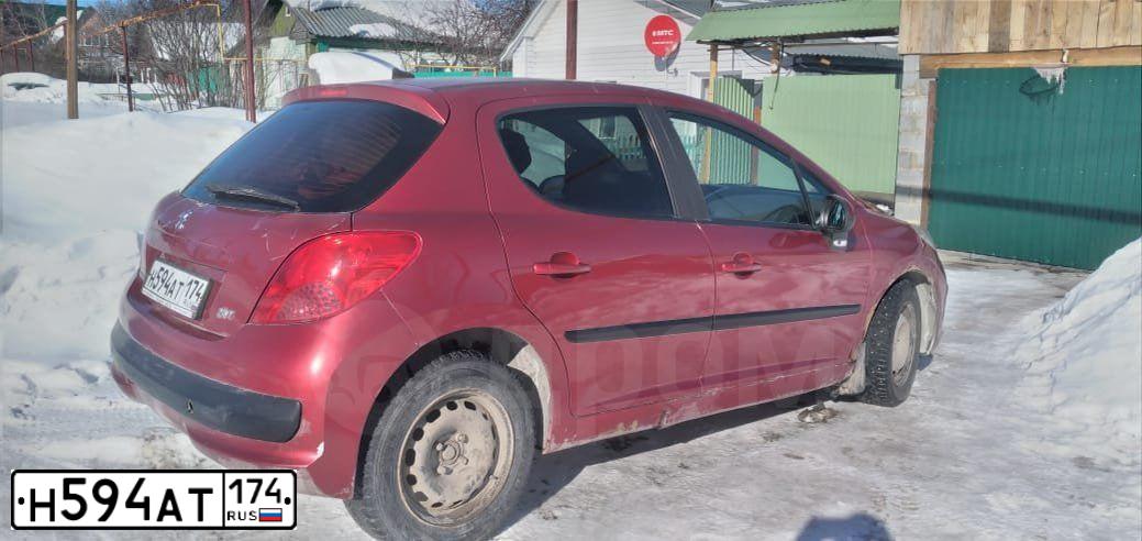 Фото автомобиля PEUGEOT 207, 2007 — госномер Н594АТ174. Цвет: Красный