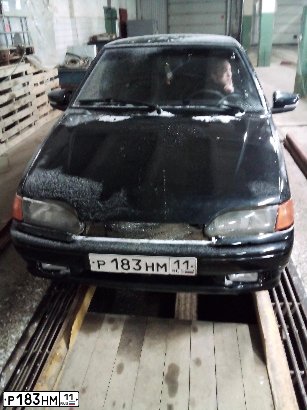 Фото автомобиля LADA 2114 SAMARA, 2004 — госномер Р053УЕ11. Цвет: ЧЕРНЫЙ