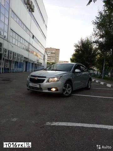 Фото автомобиля CHEVROLET CRUZE, 2012 — госномер Р931УМ58. Цвет: СЕРЕБРИСТЫЙ МЕТАЛЛИК