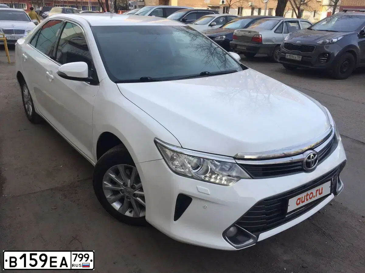 Фото автомобиля KIA SPORTAGE, 2018 — госномер В159ЕА799. Цвет: СЕРЫЙ