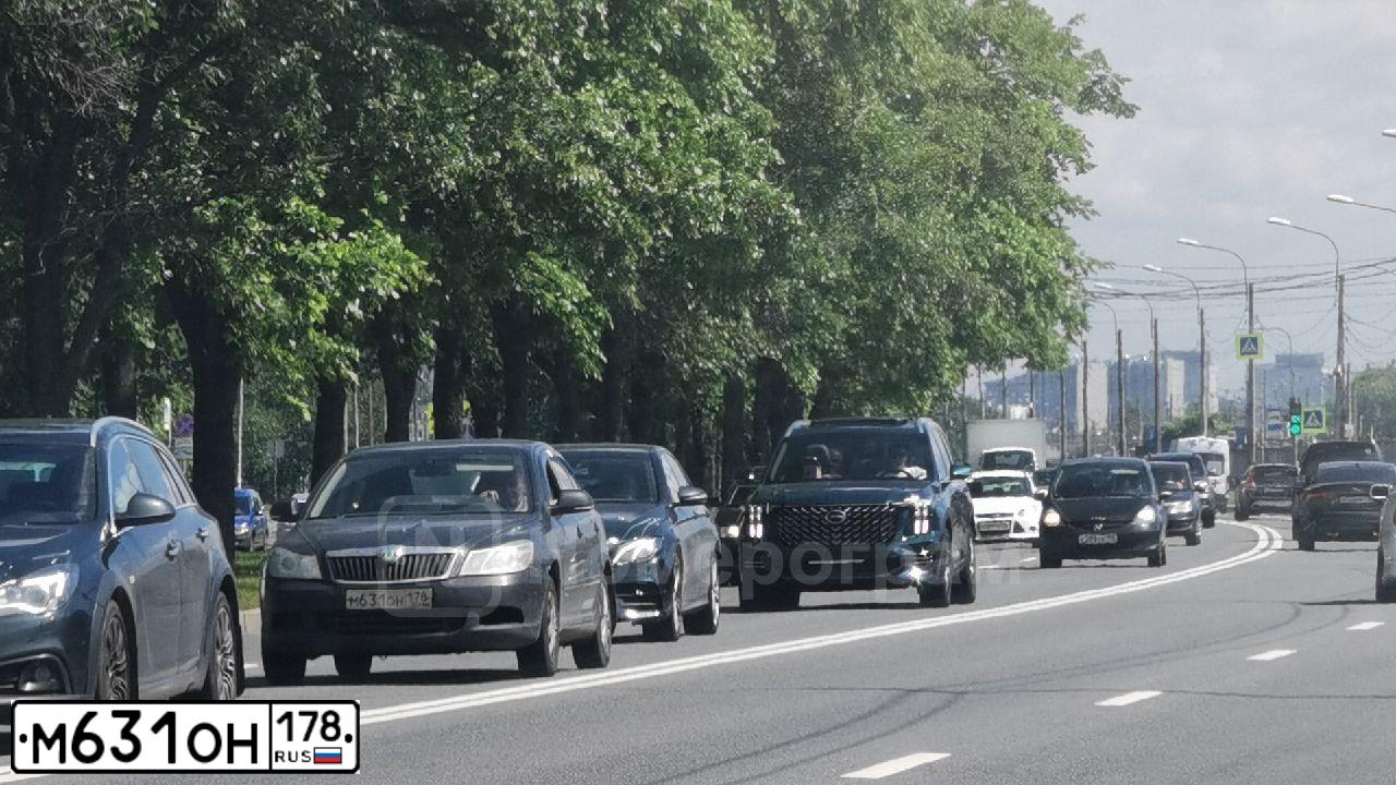 Фото автомобиля SKODA OCTAVIA, 2012 — госномер М631ОН178. Цвет: ЧЕРНЫЙ