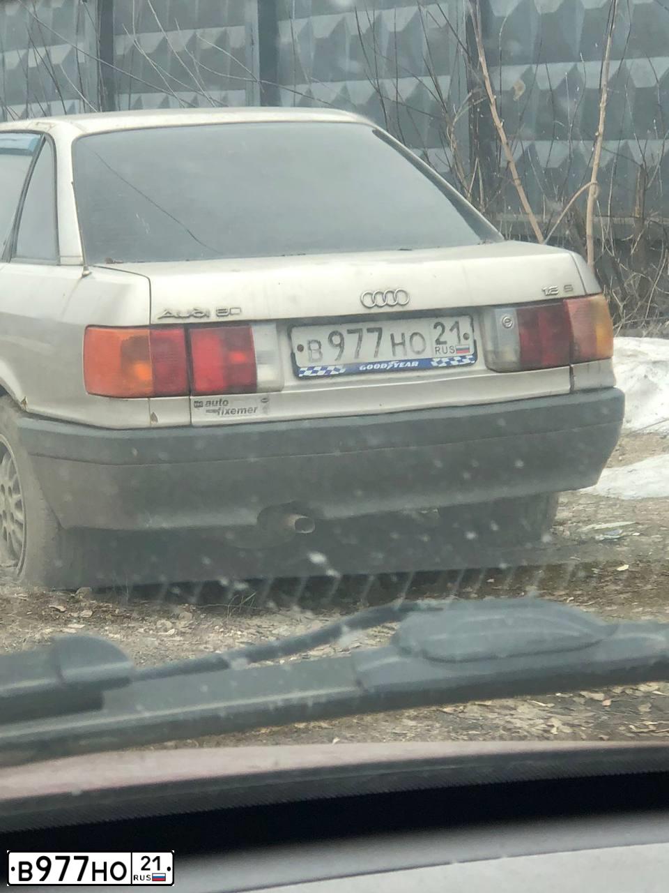 Фото автомобиля AUDI 80, 1989 — госномер В977НО21