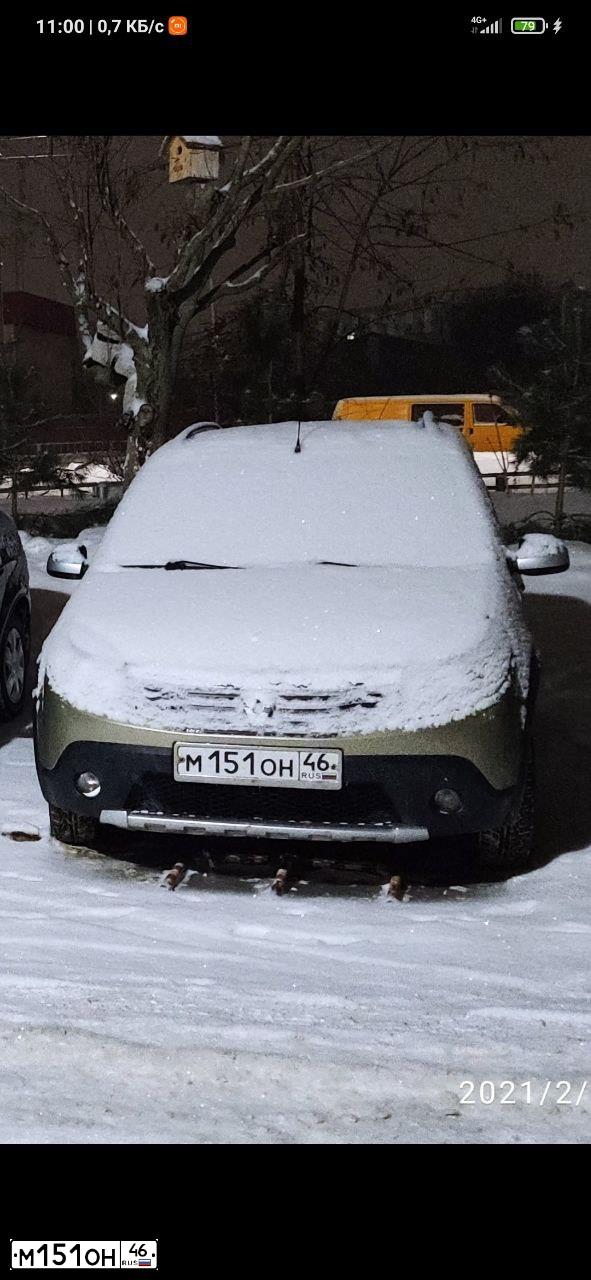 Фото автомобиля RENAULT SANDERO, 2011 — госномер С030МО57. Цвет: БЕЖЕВЫЙ