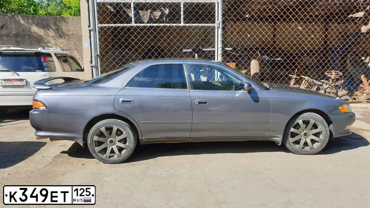 Фото автомобиля TOYOTA MARK II, 1984 — госномер Х563ХЕ125