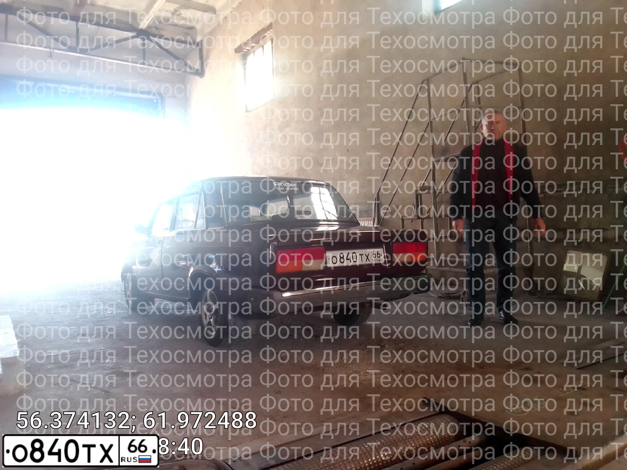 Фото автомобиля LADA 2107, 2005 — госномер О840ТХ66. Цвет: ТЕМНО-КРАСНЫЙ