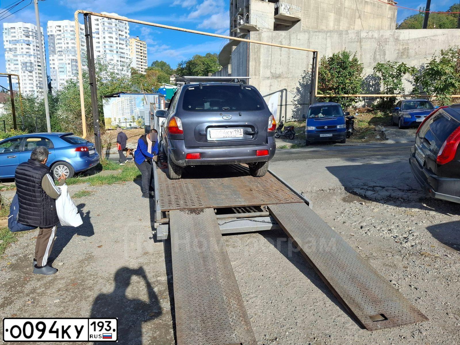 Фото автомобиля HYUNDAI SANTA FE, 2005 — госномер С191ВМ178. Цвет: СЕРО-ГОЛУБОЙ