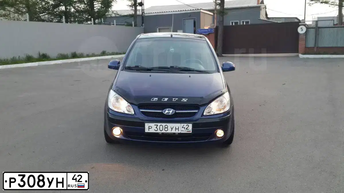 Фото автомобиля HYUNDAI GETZ, 2007 — госномер С060ОО124. Цвет: СИНИЙ