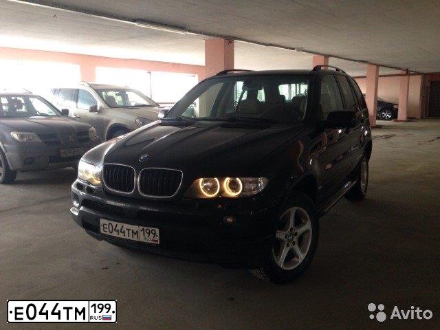 Фото автомобиля BMW X5, 2006 — госномер Е044ТМ199. Цвет: ЧЕРНЫЙ
