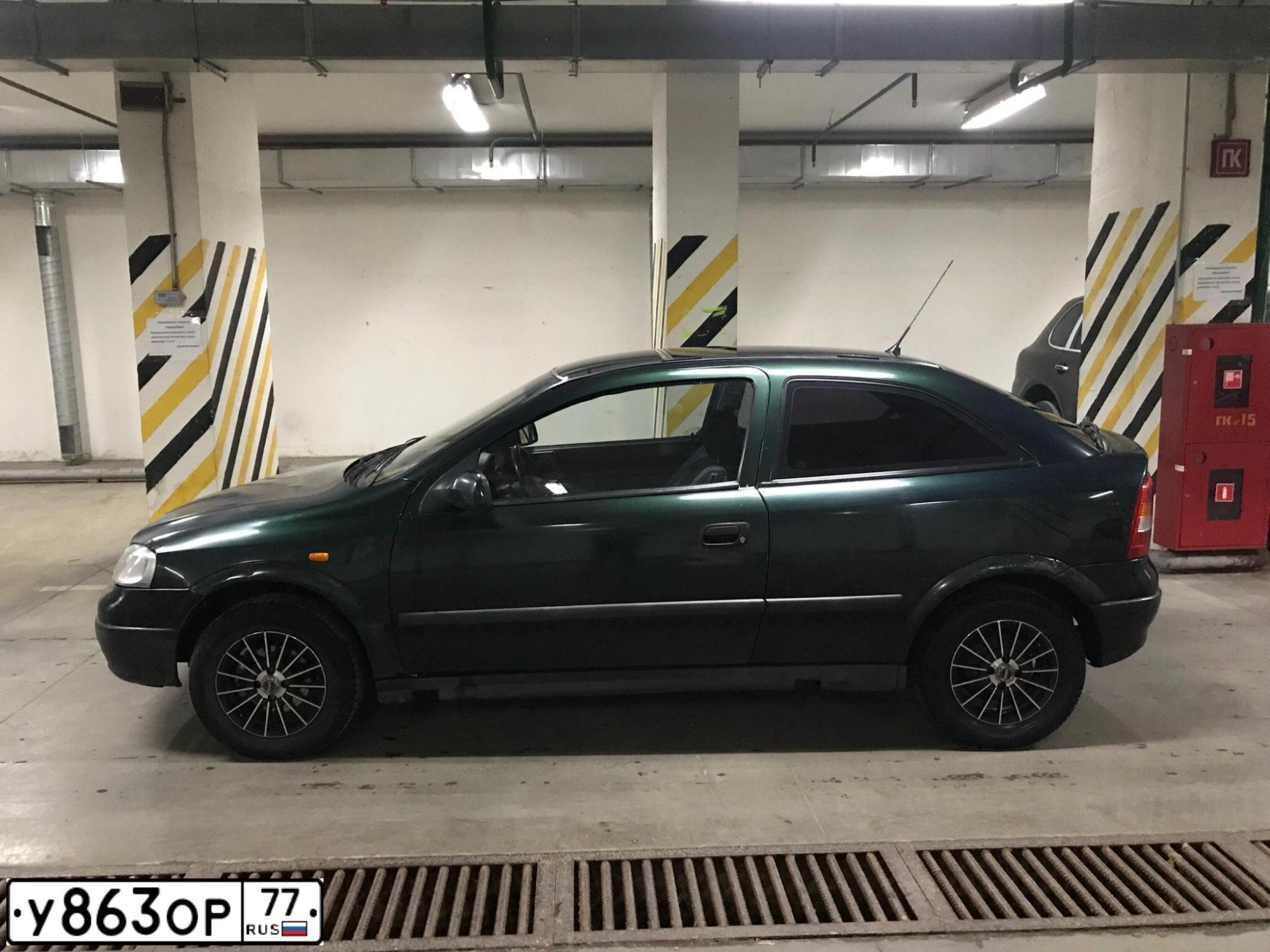 Фото автомобиля OPEL ASTRA, 1998 — госномер М252АХ199. Цвет: ЗЕЛЕНЫЙ ТЕМНЫЙ