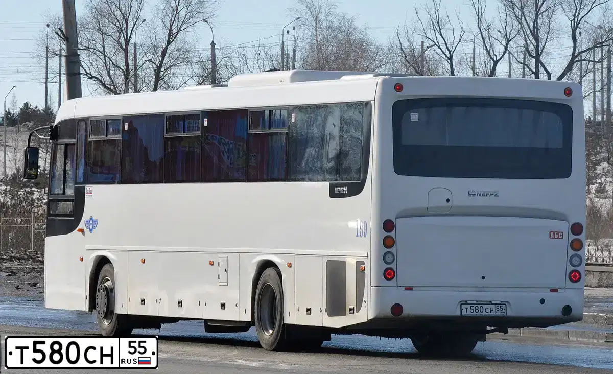 Фото автомобиля NEFAZ 5299 /KAMAZ 5297 4X2/, 2016 — госномер Т580СН55. Цвет: БЕЛЫЙ