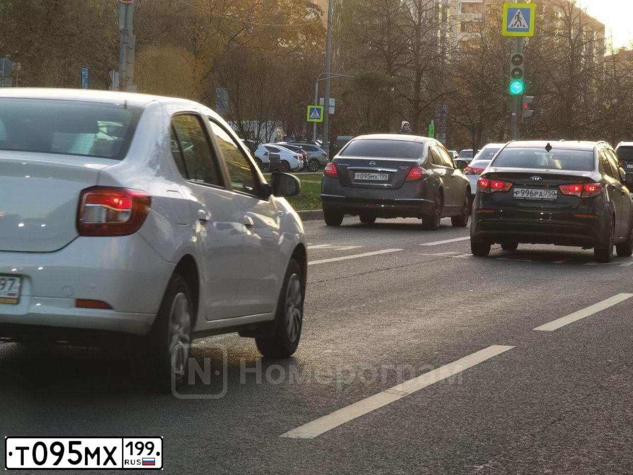 Фото автомобиля SAAB 9000, 1997 — госномер С984АУ197. Цвет: ТЕМНО-СИНИЙ