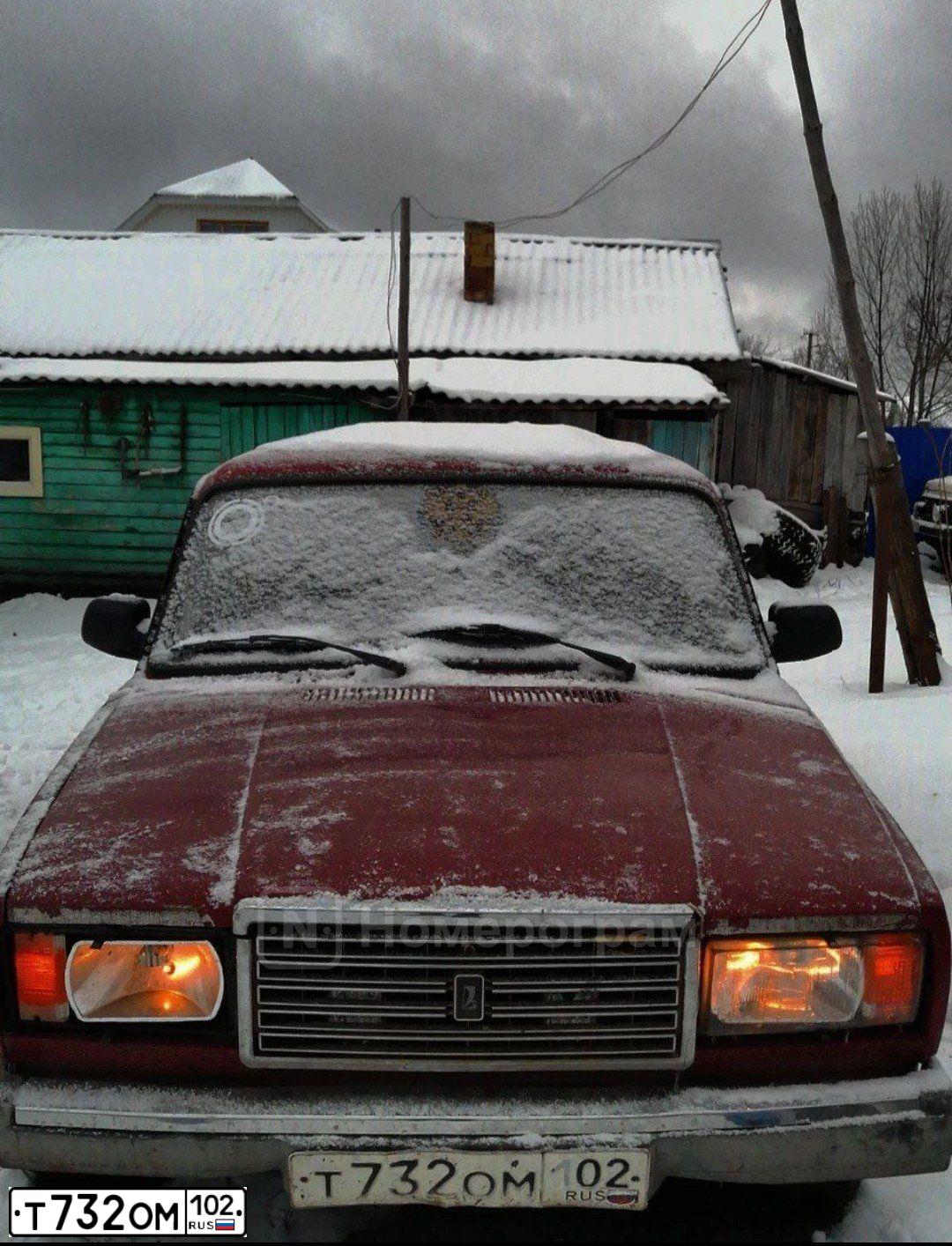 Фото автомобиля LADA 2107, 2005 — госномер Т732ОМ102. Цвет: ВИШНЕВЫЙ