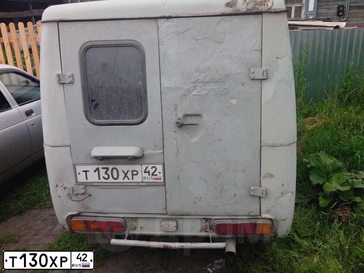 Фото автомобиля IZH 2715, 1996 — госномер Т130ХР42. Цвет: БЕЛАЯ НОЧЬ