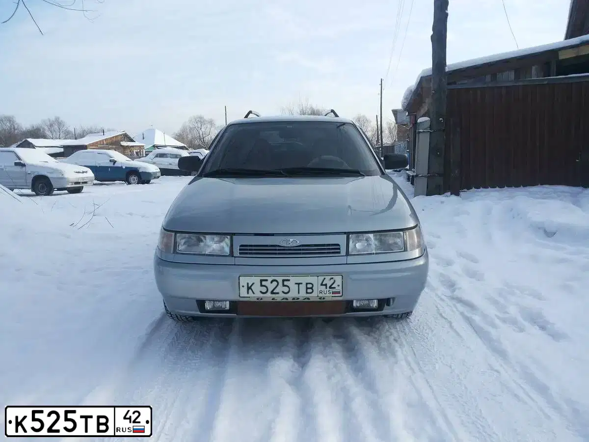 Фото автомобиля LADA 2111, 2007 — госномер Е525ТВ42. Цвет: СЕРЕБРИСТО-ГОЛУБОЙ