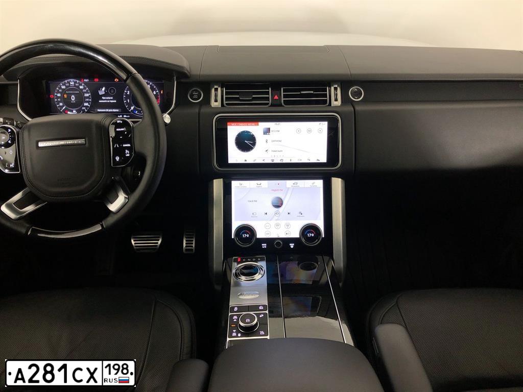Фото автомобиля LANDROVER RANGE ROVER, 2018 — госномер В869ХО147. Цвет: Белый