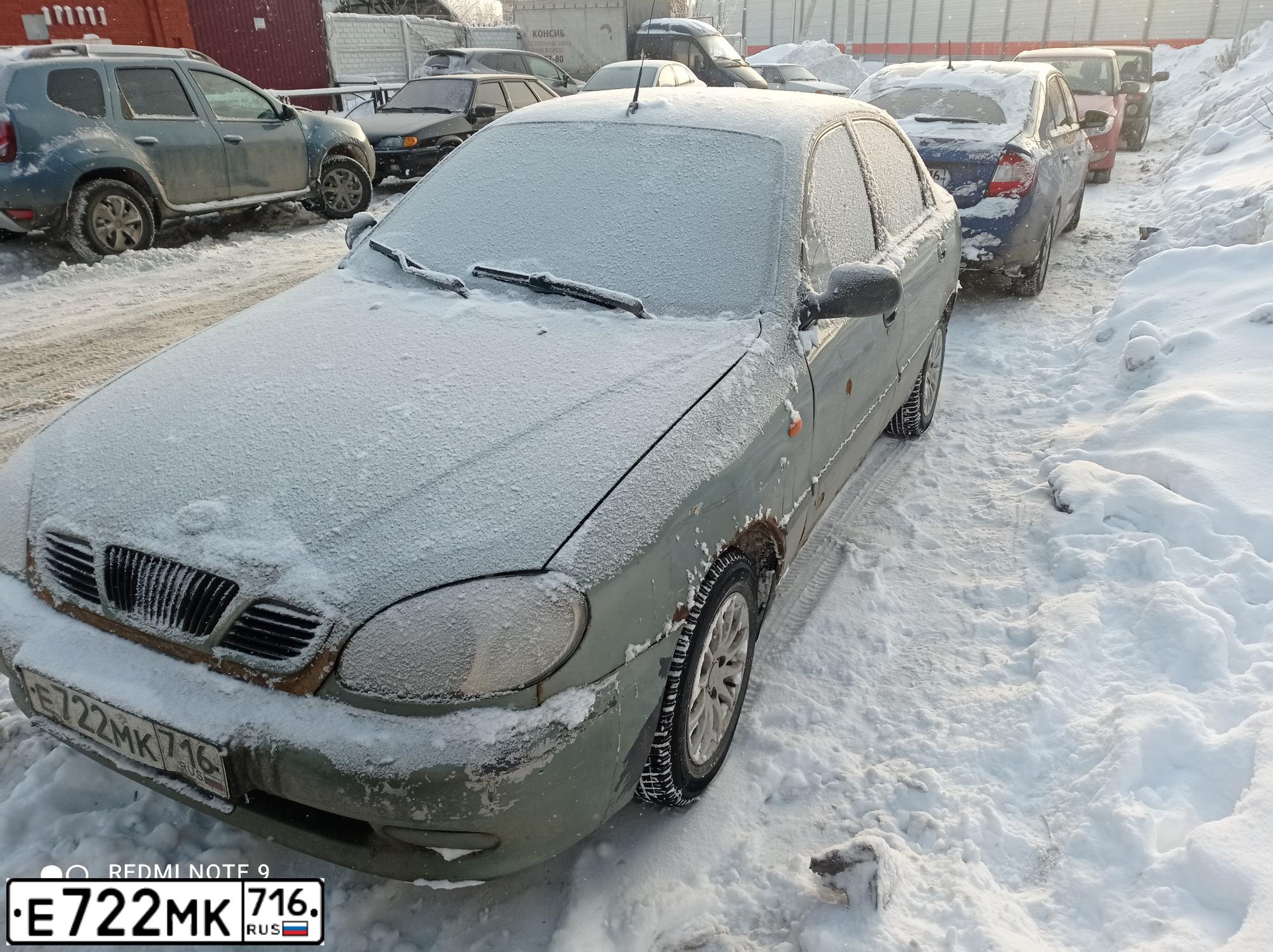 Фото автомобиля ZAZ SENS, 2007 — госномер В300ВТ716. Цвет: ОЛИВКОВЫЙ