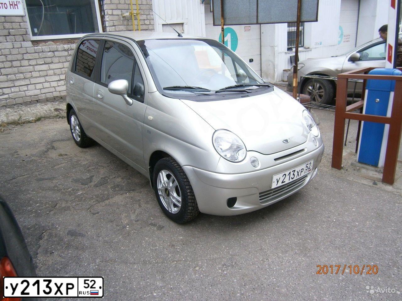 Фото автомобиля DAEWOO MATIZ, 2008 — госномер У213ХР52. Цвет: СВЕТЛО-СЕРЫЙ