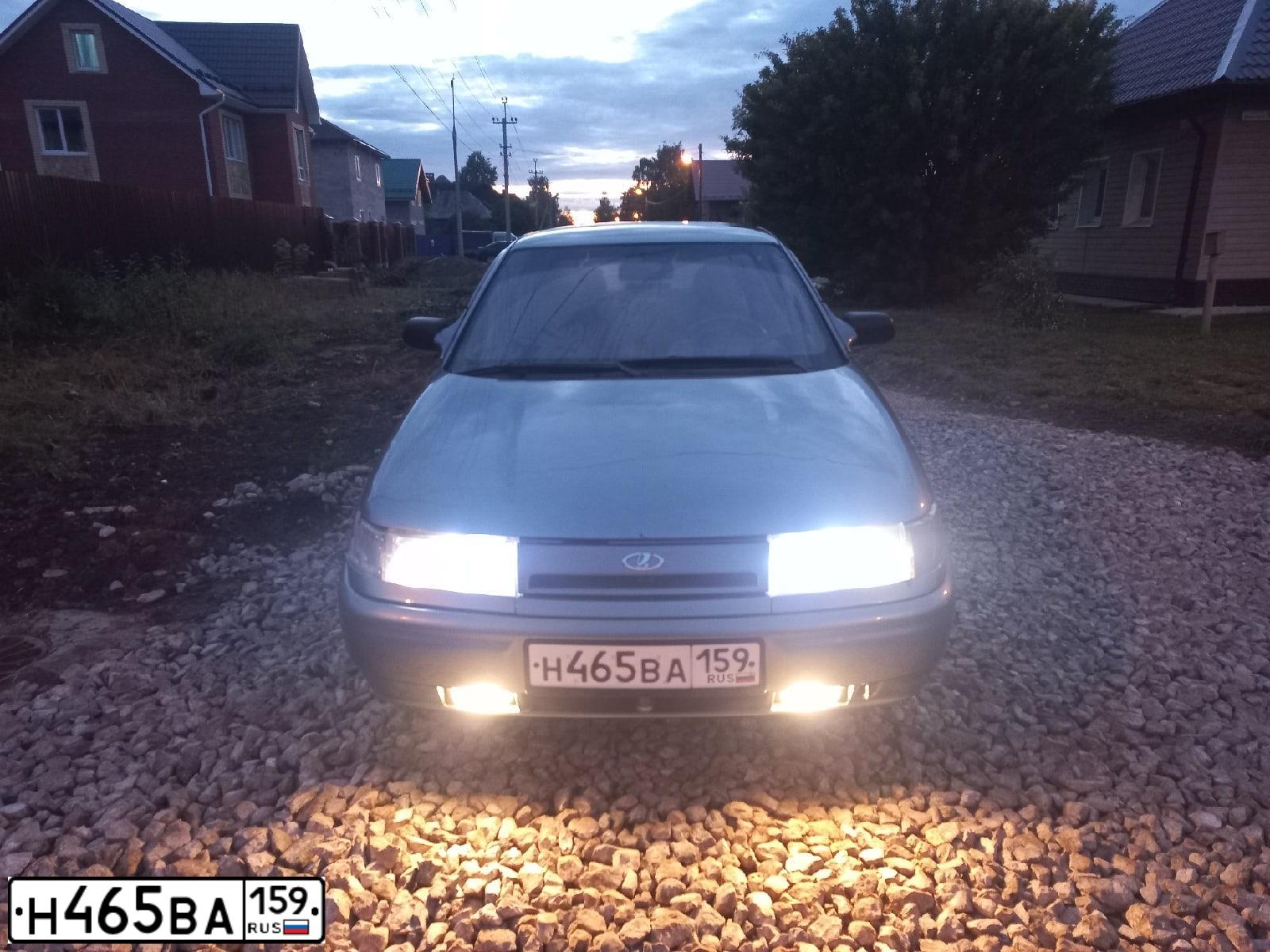 Фото автомобиля LADA 2110 LADA, 2005 — госномер Р383ХТ59. Цвет: Средне-серо-зеленый