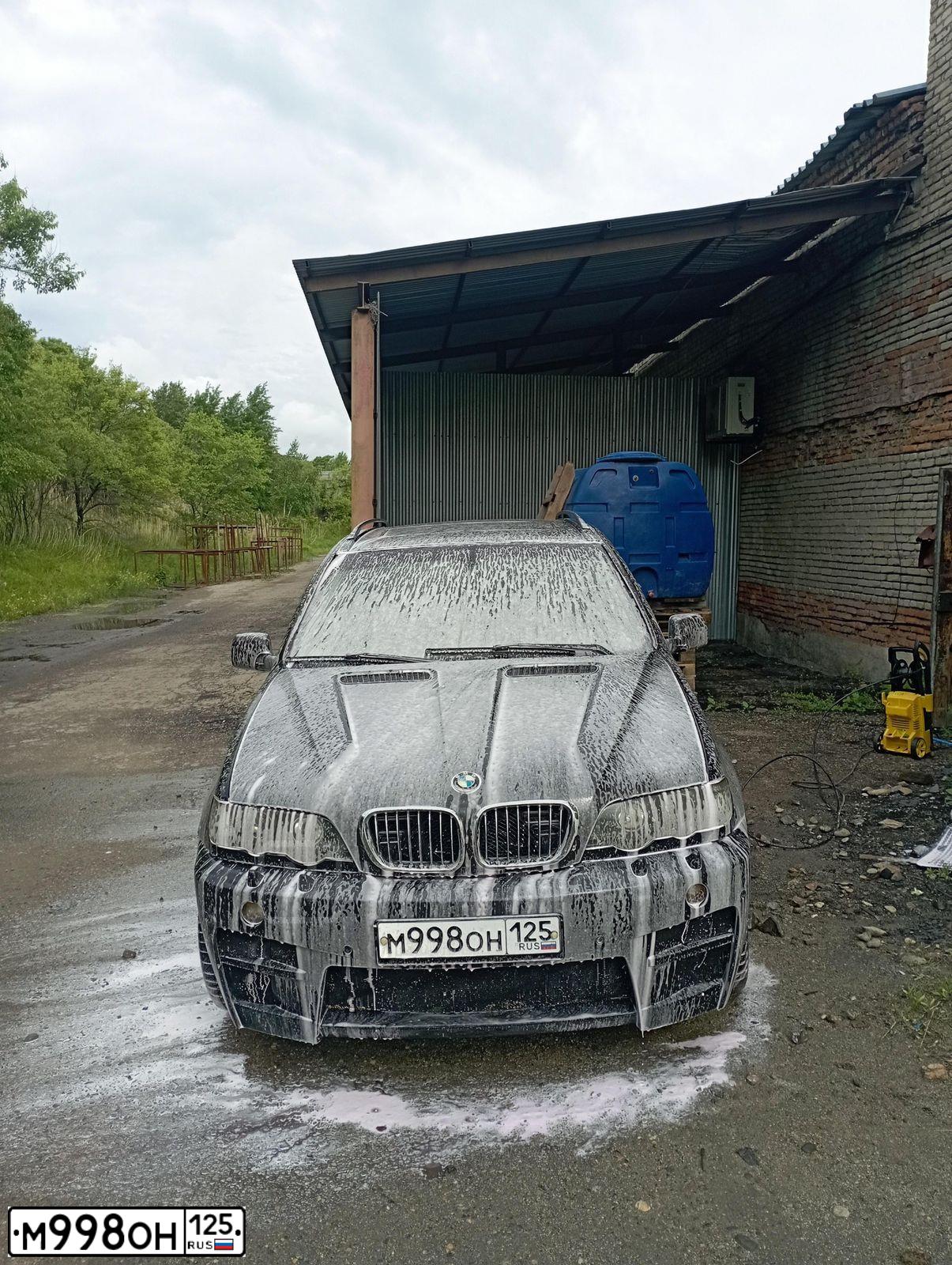 Фото автомобиля BMW X5, 2003 — госномер В999ТК177. Цвет: ЧЕРНЫЙ