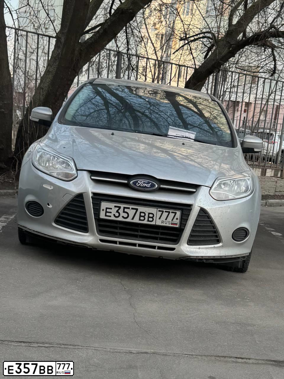 Фото автомобиля FORD D FOCUS, 2013 — госномер В543КА550. Цвет: СЕРЕБРИСТЫЙ
