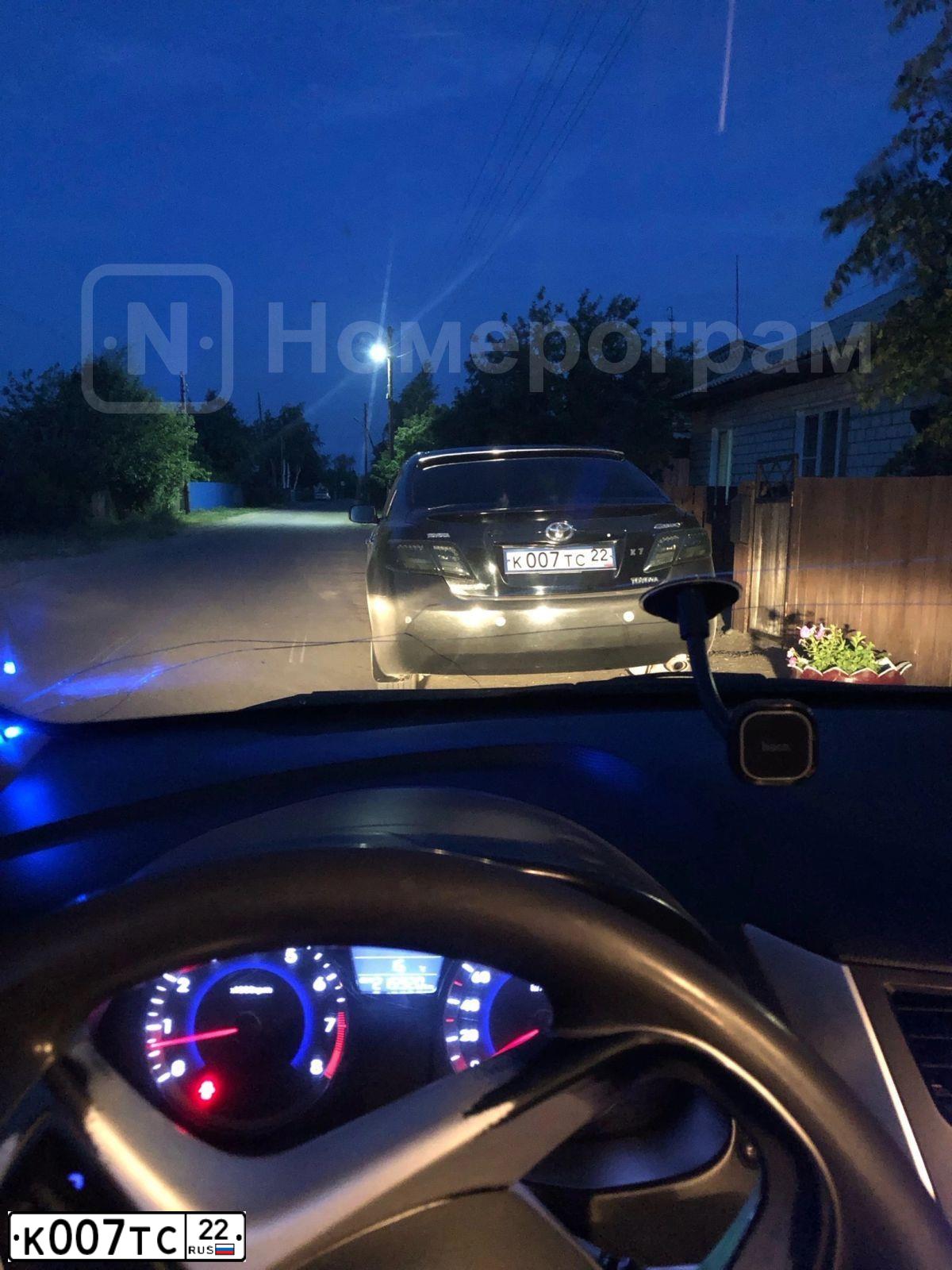 Фото автомобиля GAZ 3110 WOLGA, 2000 — госномер К007ТС22. Цвет: Белый