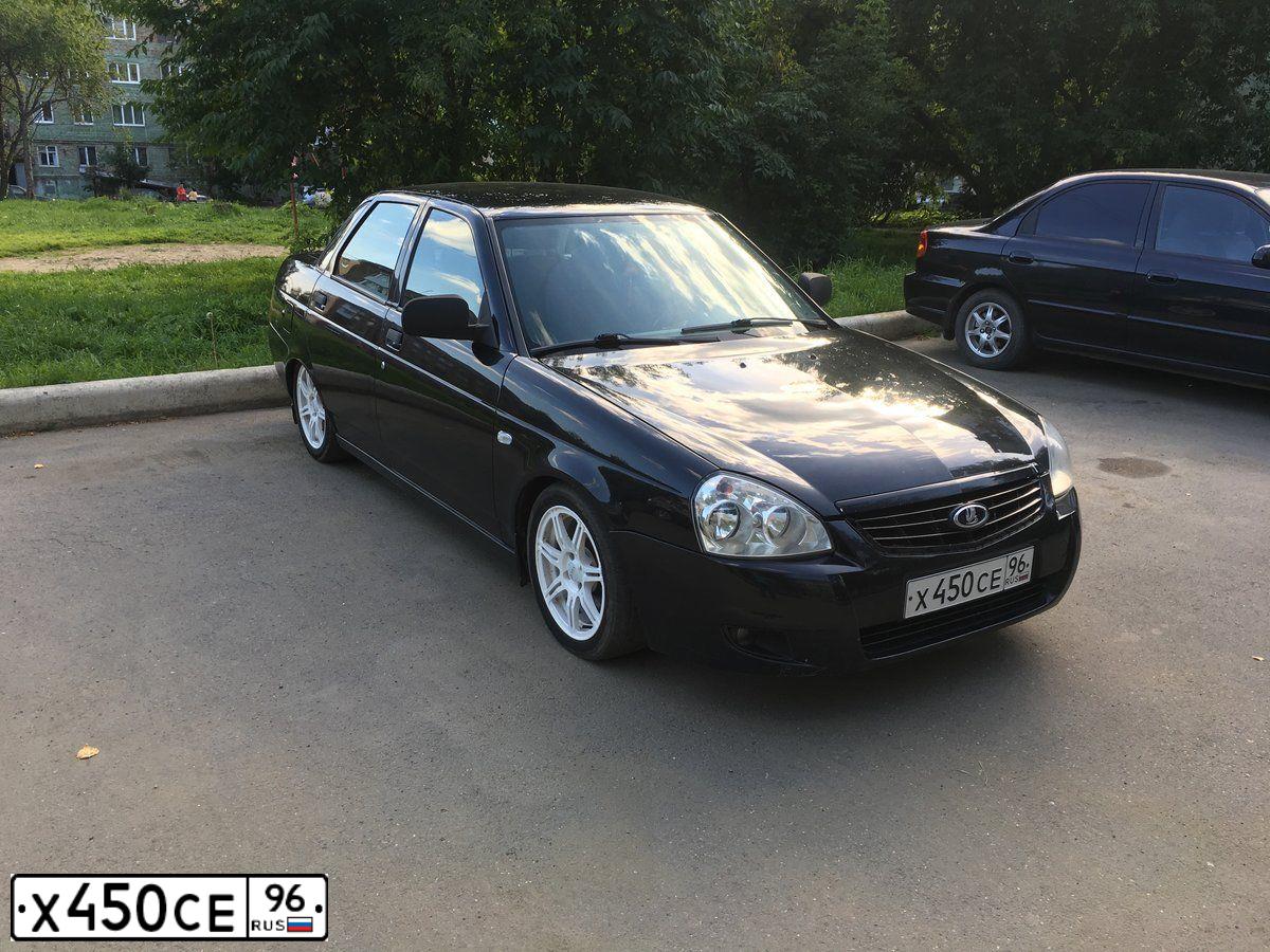 Фото автомобиля LADA 2170 PRIORA, 2010 — госномер Х450СЕ96. Цвет: Сине-Черный