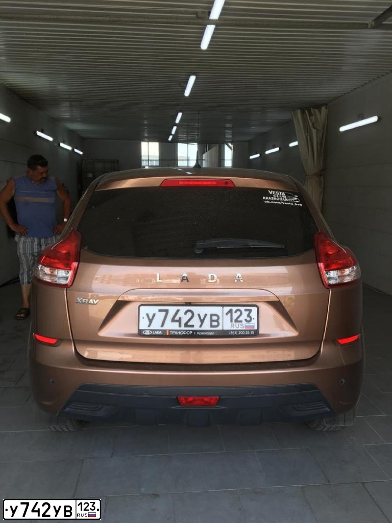 Фото автомобиля LADA X-RAY, 2017 — госномер А993НН180