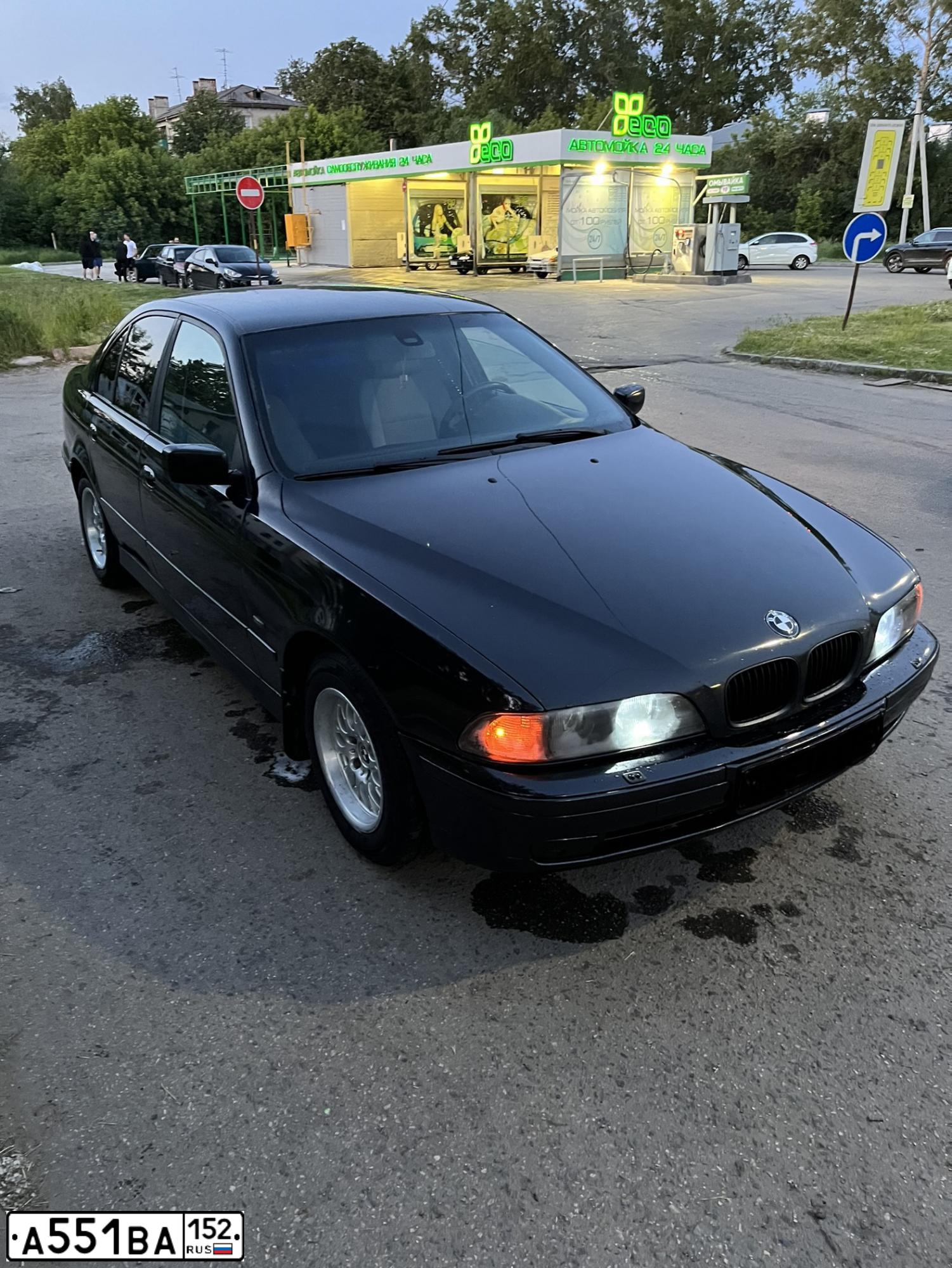 Фото автомобиля BMW SERIE 5, 1999 — госномер А551ВА152. Цвет: ЧЕРНЫЙ