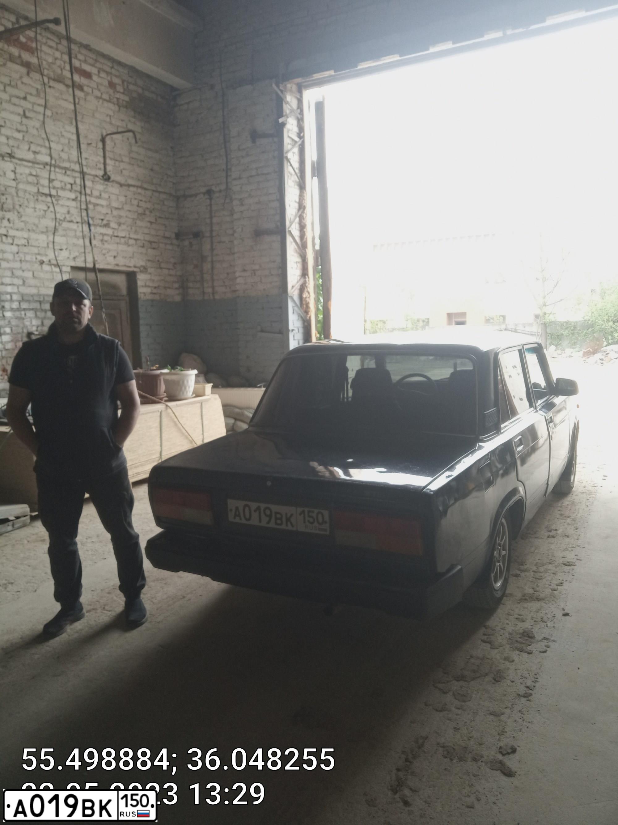 Фото автомобиля LADA 2107 LADA, 2006 — госномер А019ВК150. Цвет: синий