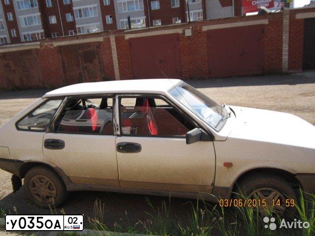 Фото автомобиля VAZ 2109 SAMARA, 1994 — госномер У035ОА02. Цвет: БЕЛЫЙ