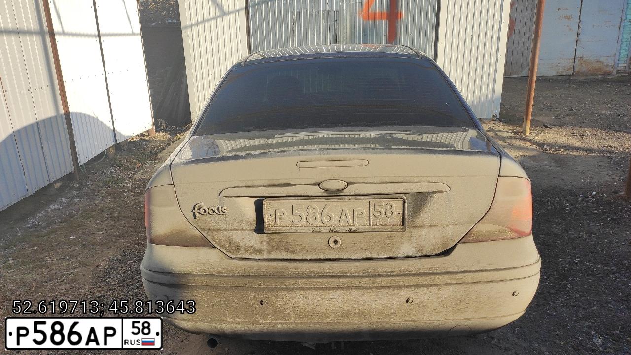 Фото автомобиля FORD FOCUS, 2004 — госномер Р586АР58. Цвет: СИНИЙ ТЕМНЫЙ