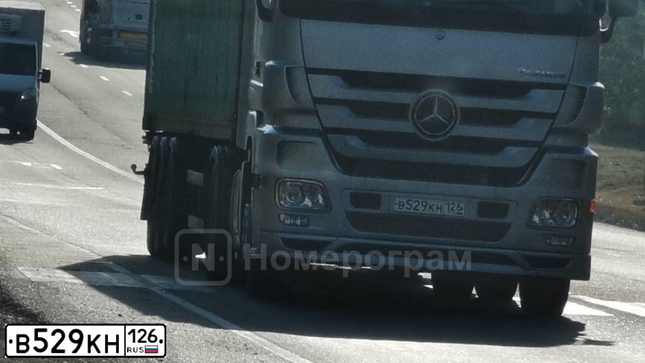 Фото автомобиля MERCEDES ACTROS, 2017 — госномер Р025ТН797. Цвет: Серебристый