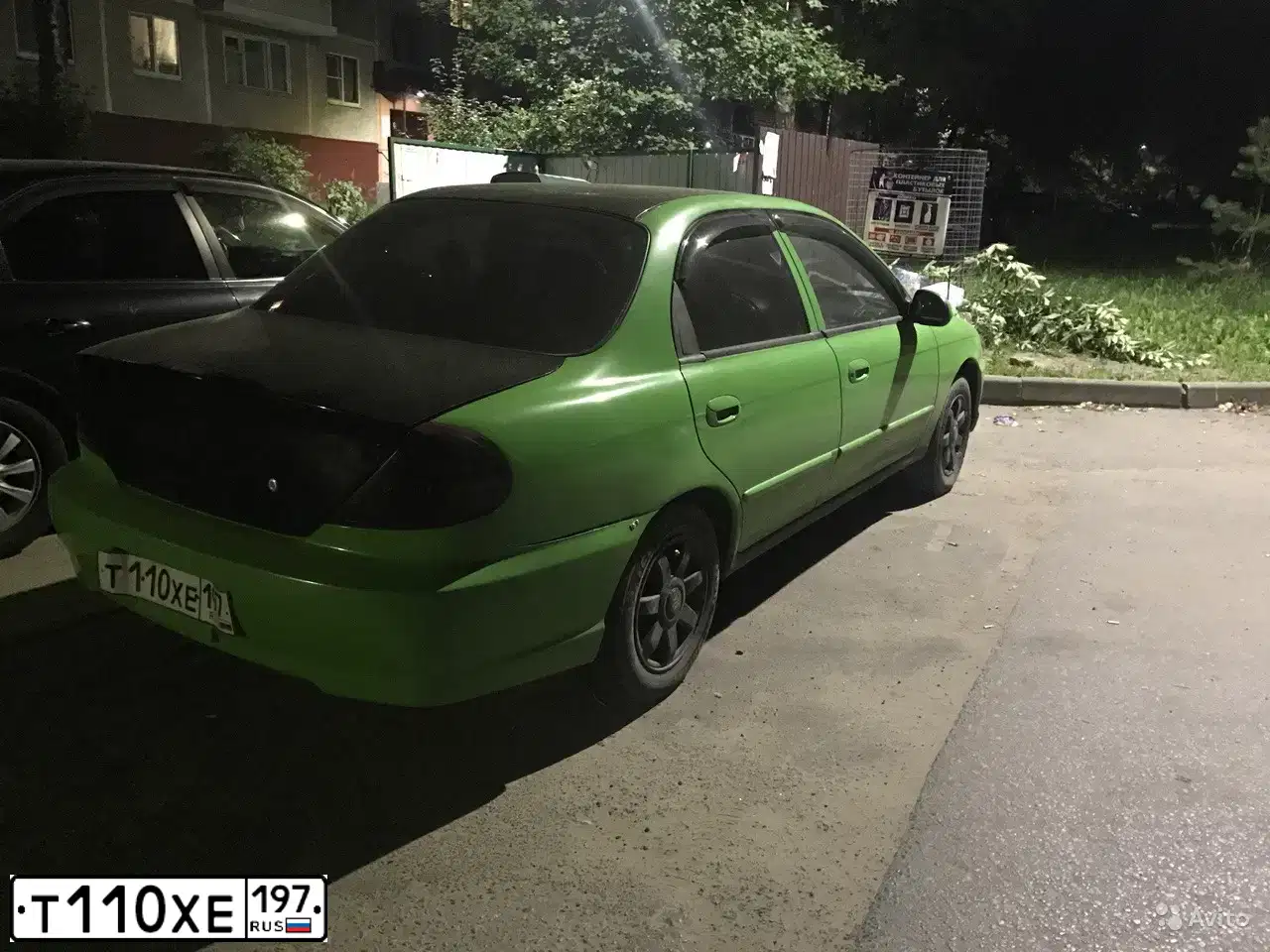 Фото автомобиля KIA SPECTRA, 2003 — госномер Т110ХЕ197. Цвет: ЗЕЛЕНЫЙ