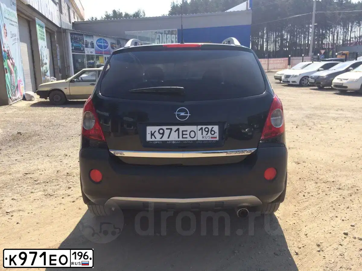 Фото автомобиля OPEL ANTARA, 2008 — госномер О815ЕЕ96. Цвет: ЧЕРНЫЙ