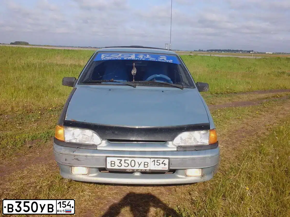 Фото автомобиля LADA 2115 SAMARA, 2002 — госномер В350УВ154. Цвет: золотисто-серый