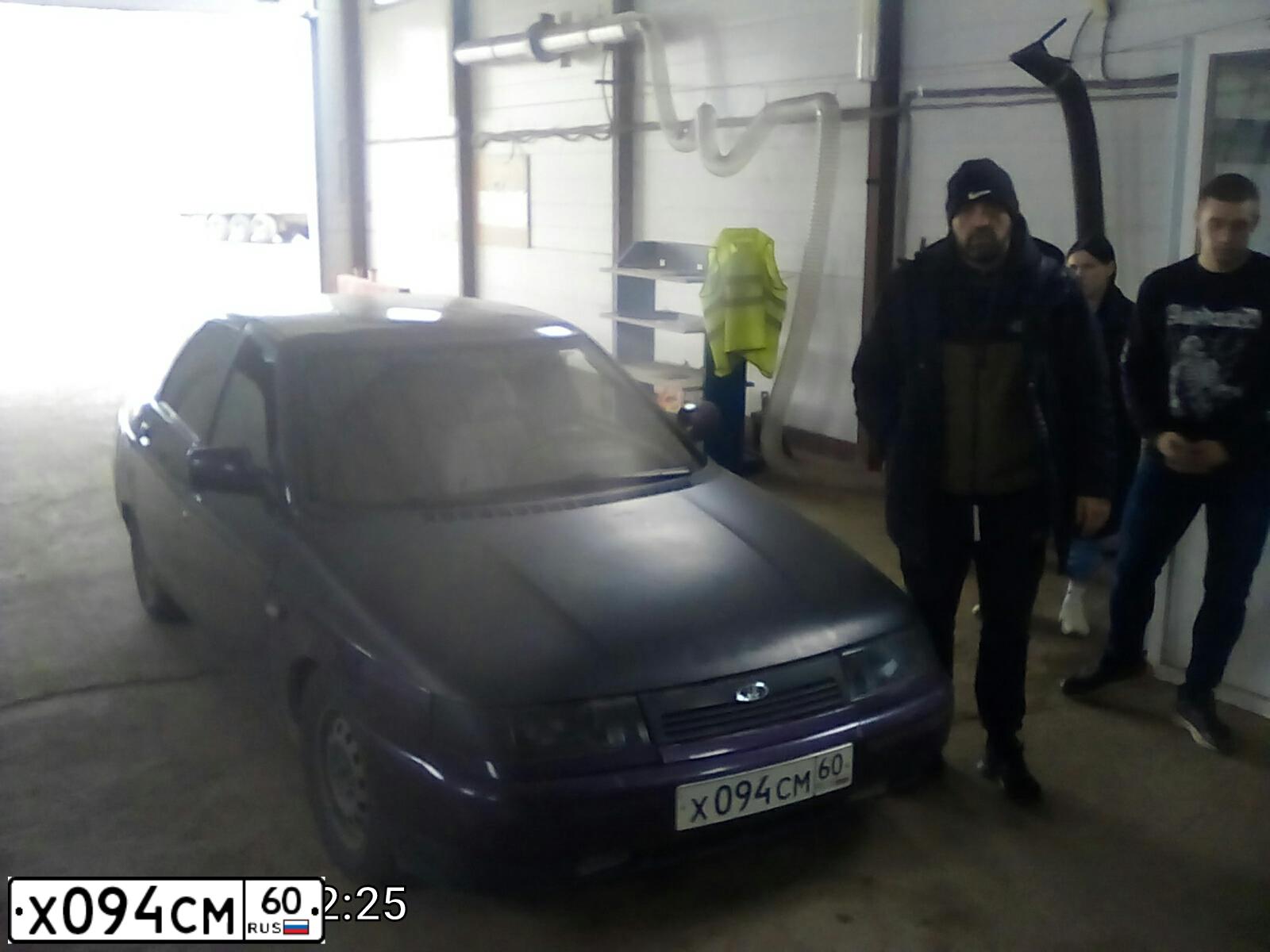 Фото автомобиля LADA 2110, 2000 — госномер Х094СМ60. Цвет: СЕРЕБР. ТЕМНО-ФИОЛЕТОВЫЙ
