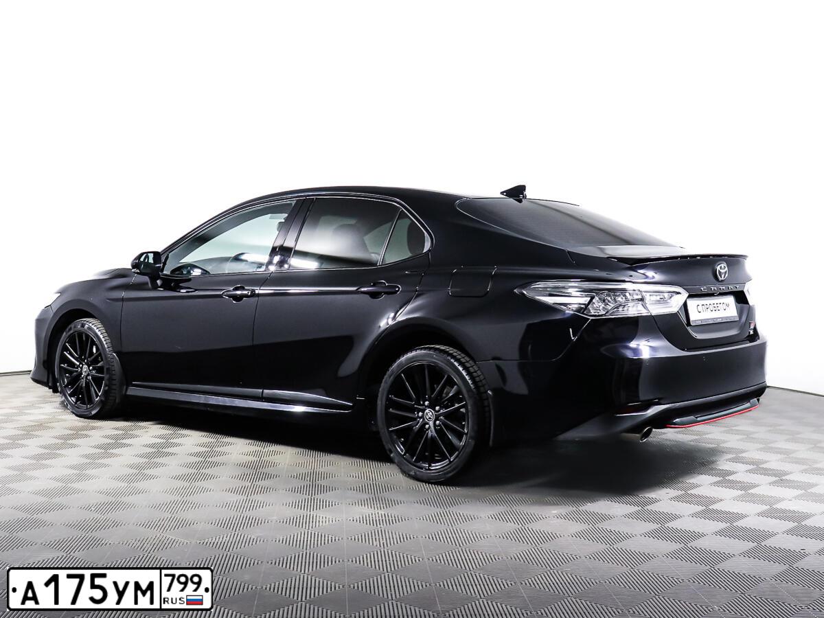 Фото автомобиля TOYOTA CAMRY, 2021 — госномер А175УМ799. Цвет: ЧЕРНЫЙ