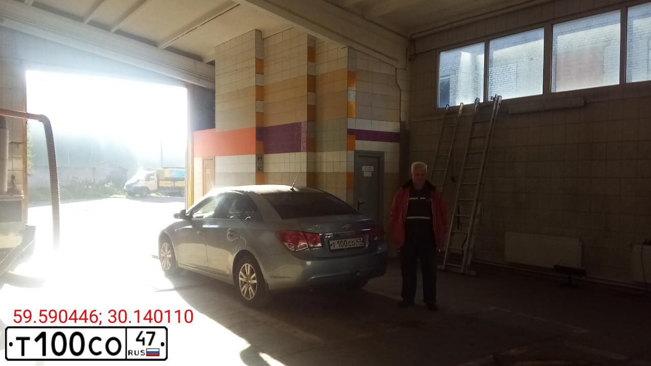 Фото автомобиля CHEVROLET CRUZE, 2012 — госномер Т100СО47. Цвет: СВЕТЛО-СЕРЫЙ МЕТАЛЛИК