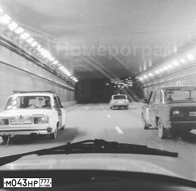 Фото автомобиля LADA 2105, 1996 — госномер М043НР777. Цвет: БЕЖЕВЫЙ СВЕТЛЫЙ