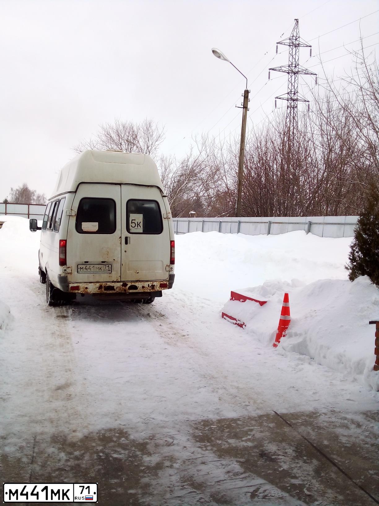 Фото автомобиля GAZ 3221 EL, 2011 — госномер М441МК71. Цвет: Белый